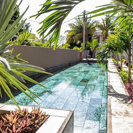 2 Bedroom Flat 15 Mins Walk From Flic En Flac Beach 外观 照片