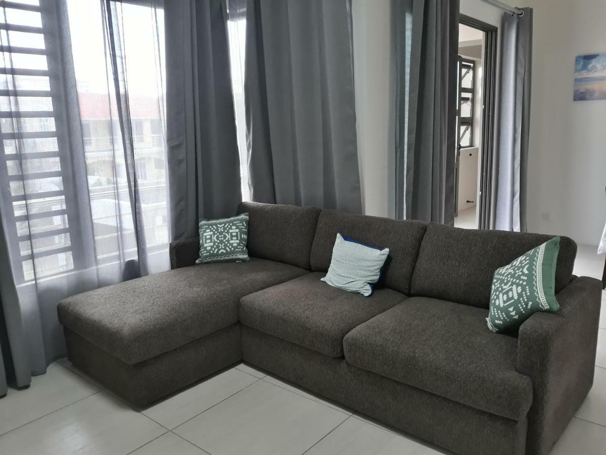 2 Bedroom Flat 15 Mins Walk From Flic En Flac Beach 外观 照片